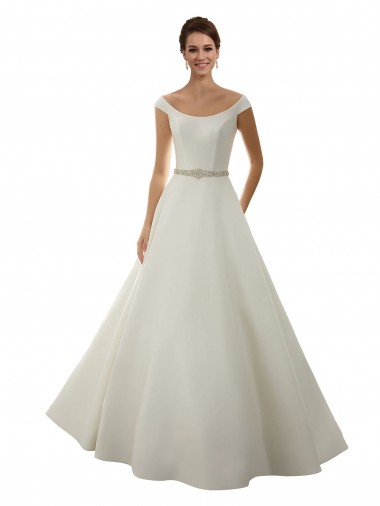 Compra Marfil línea A Hombros Descubiertos Cola capilla Satén Clásico Vestidos de novia